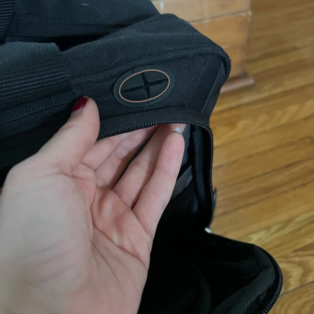 Padded travel laptop bag